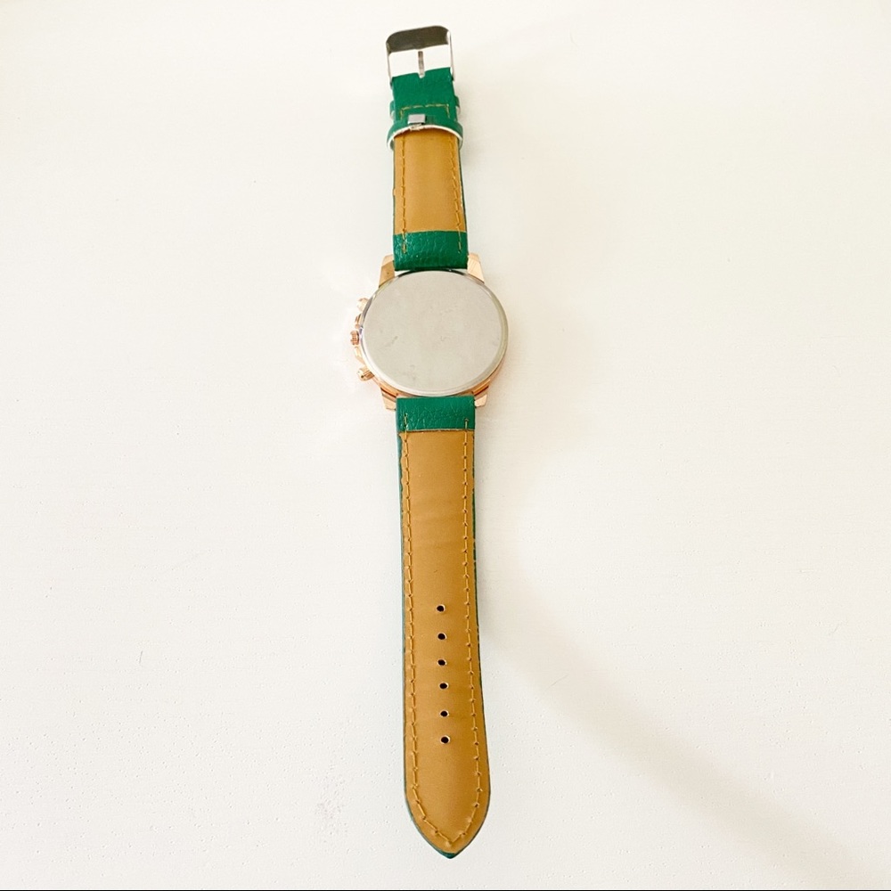 Geneva Platinum - Vibrant Green Watch with Faux Leather Strap - Picture 5 of 8